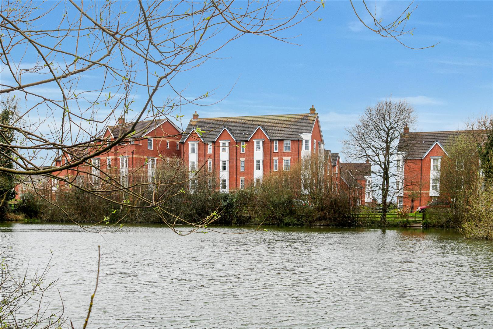 Fletton Dell, Woburn Sands